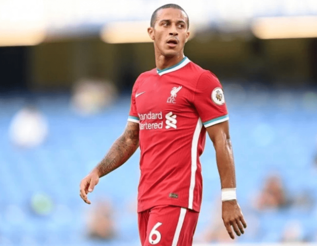 乐鱼app-巴特拉加盟利物浦，增强后防实力(巴拉特是名牌鞋吗)